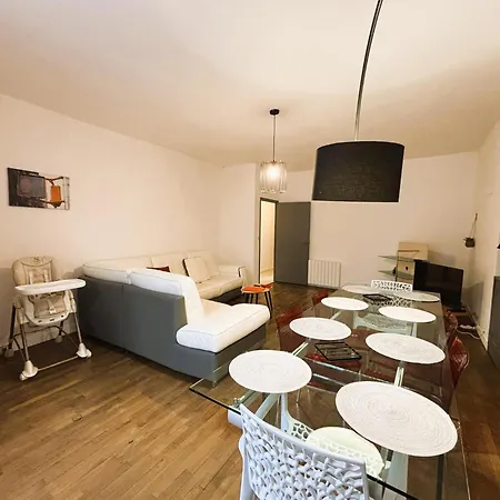 Feriehus Des Debats Couhé-Verac