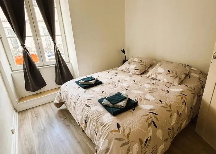 Des Débats Couhé-Verac